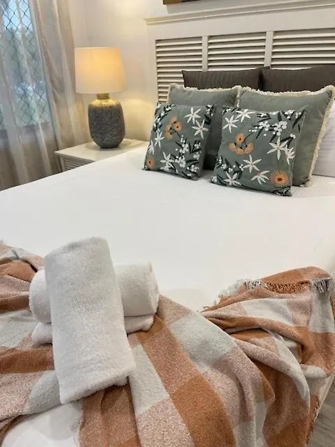 Noosa Sound - 2Brm Townhouse Apartment Noosaville 0*,